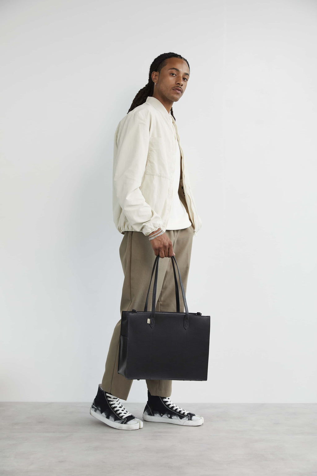 Resale The Work Tote in Black - Image 13