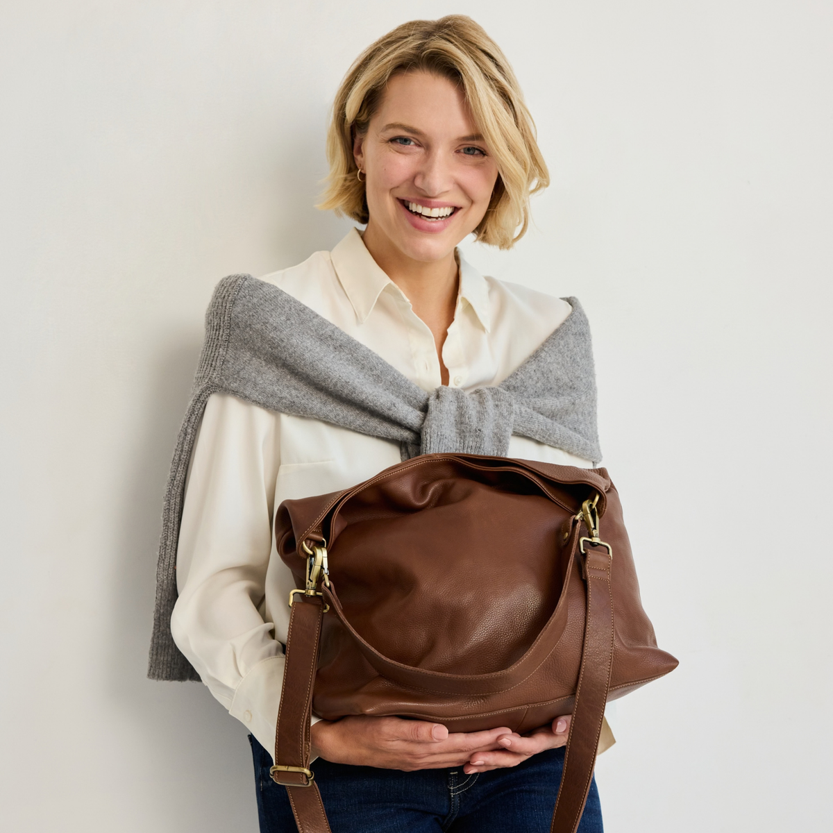 Bree Milled Leather Shoulder Bag - Image 10