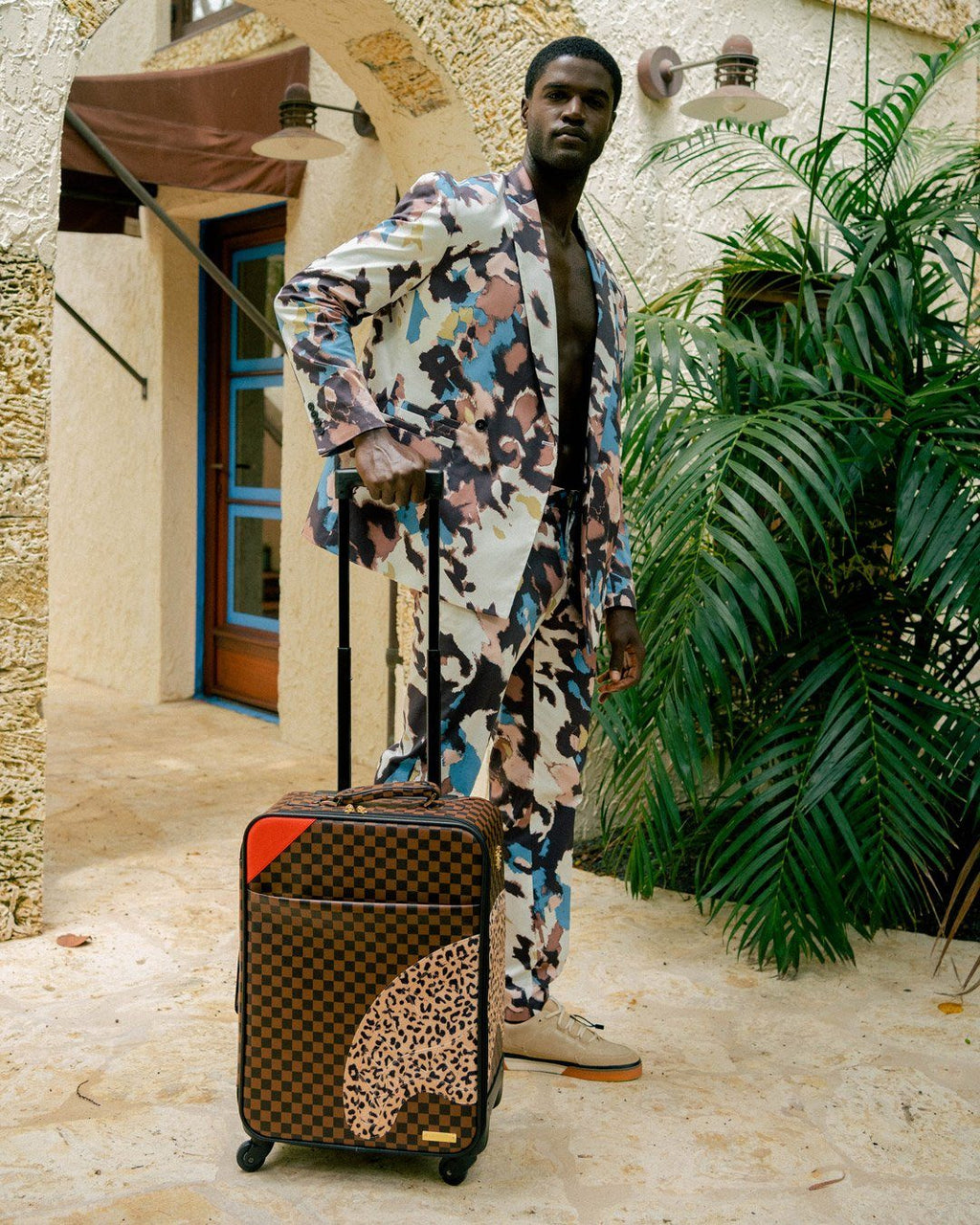 A.i.3 the Legacy Jetsetter Carry-On Luggage - Image 4