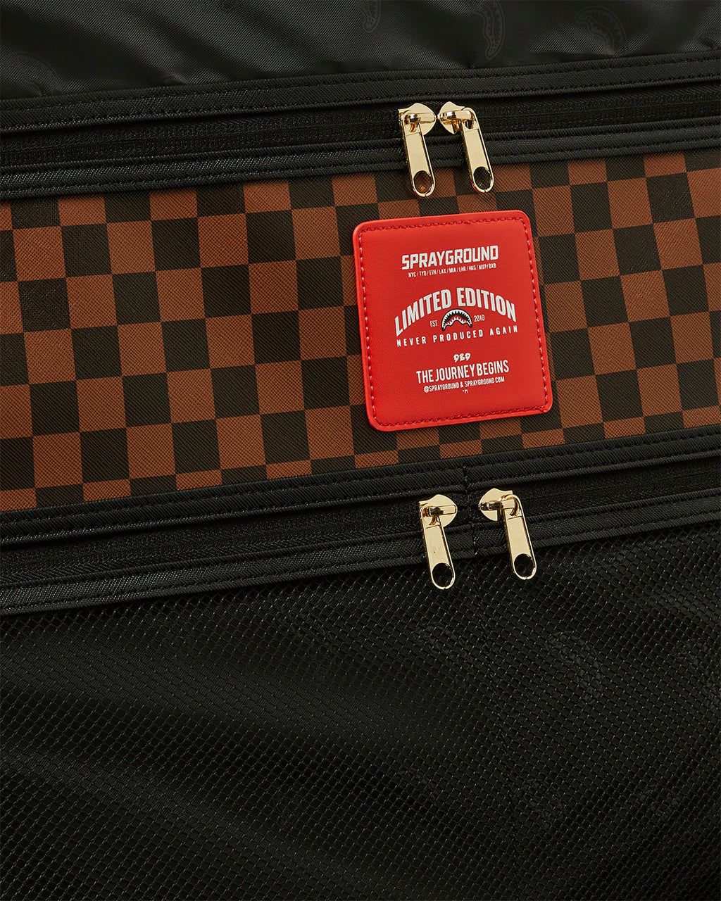 Henny Lock Sharks in Paris Jetsetter Carry-On Luggage - Image 15