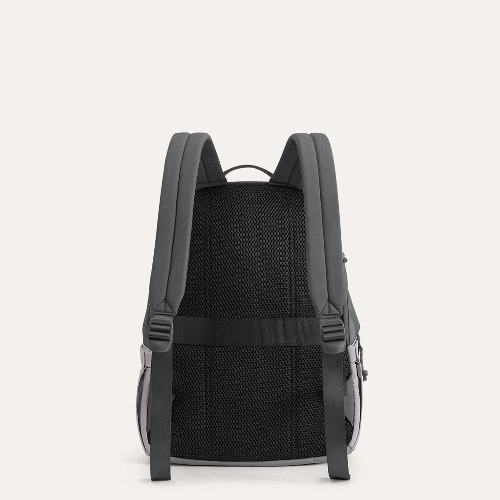 Crush 18L Backpack - Image 48