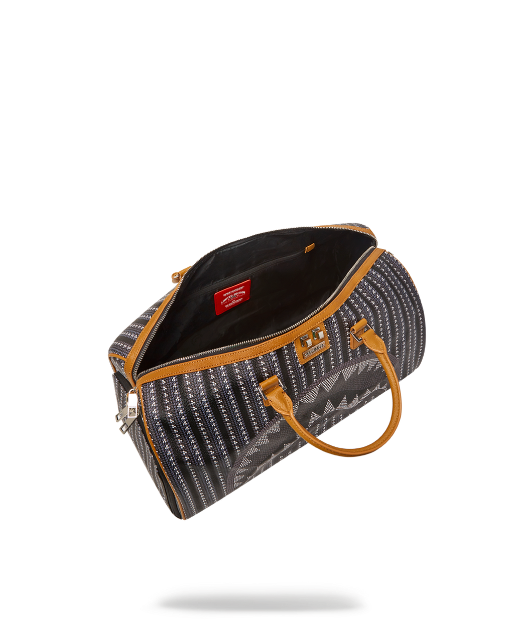 Illuchains Duffle - Image 9