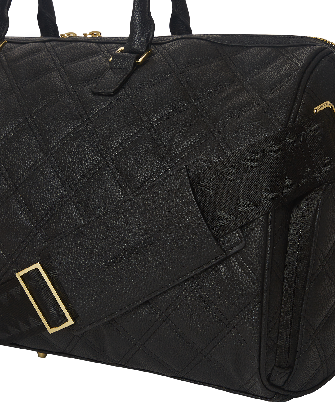 Noir Quilt Gold Chain Shark Duffle - Image 13