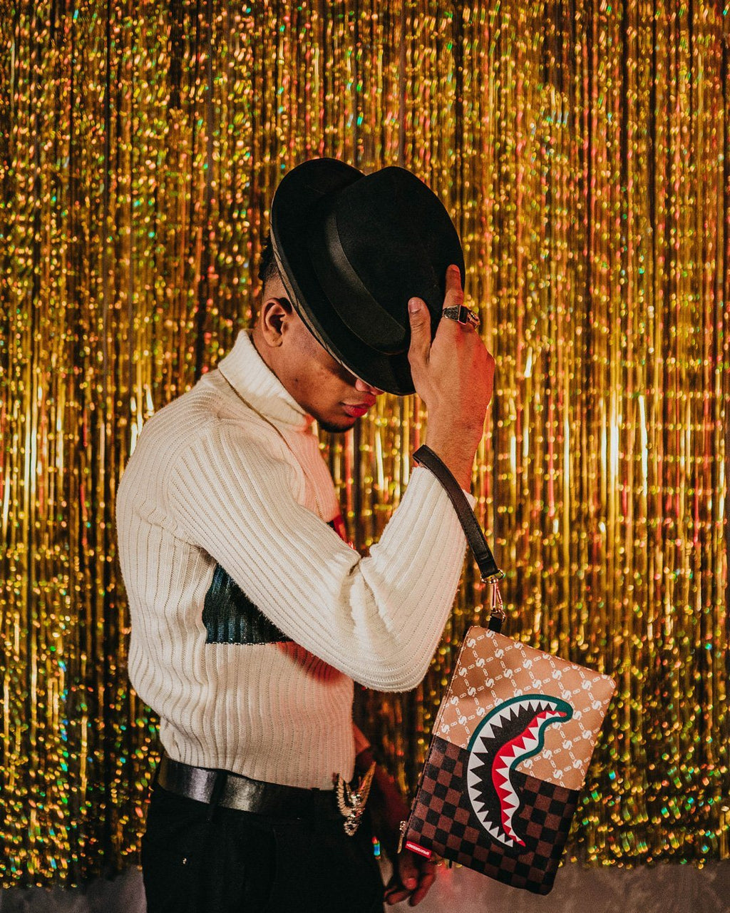 Paris vs Florence Crossover Clutch - Image 13