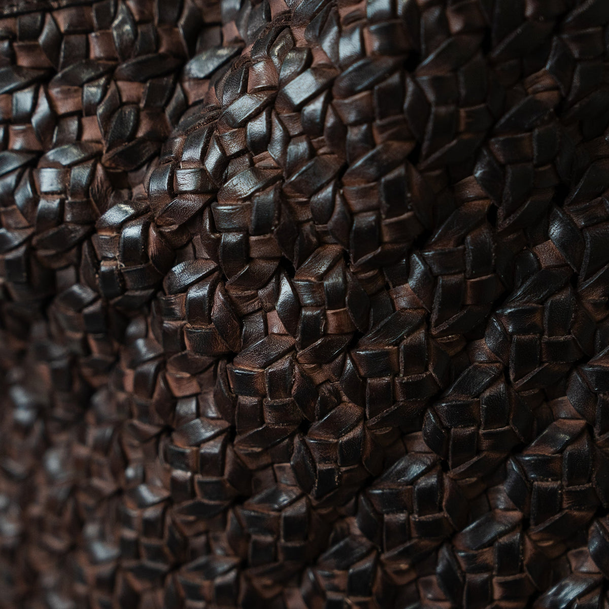 Isabel Leather Shoulder Bag - Image 6