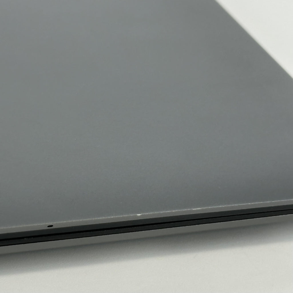 Dell Precision 5470 14 Gray 2.5 GHz Intel Core i9 12th Gen. 32GB RAM 1TB Solid State Drive NVIDIA RTX A1000 4 GB - Image 14