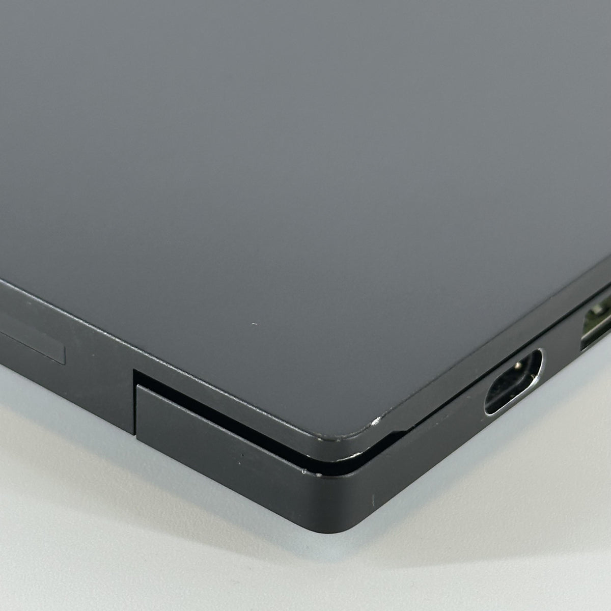 Razer Blade 15 Advanced 2021 Black 2.3 GHz Intel Core i7 11th Gen. 16GB RAM 1TB Solid State Drive NVIDIA GeForce - Image 13