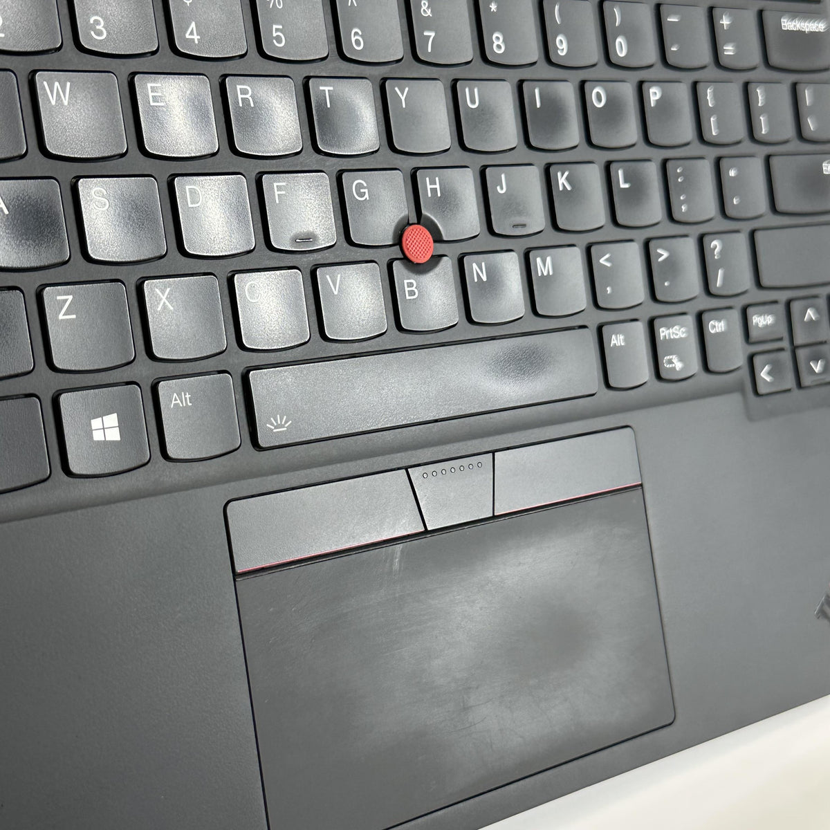 Lenovo ThinkPad X1 Carbon Gen 9 14 Black 3.0 GHz Intel Core i7 11th Gen. 16GB RAM 512GB Solid State Drive - Image 4