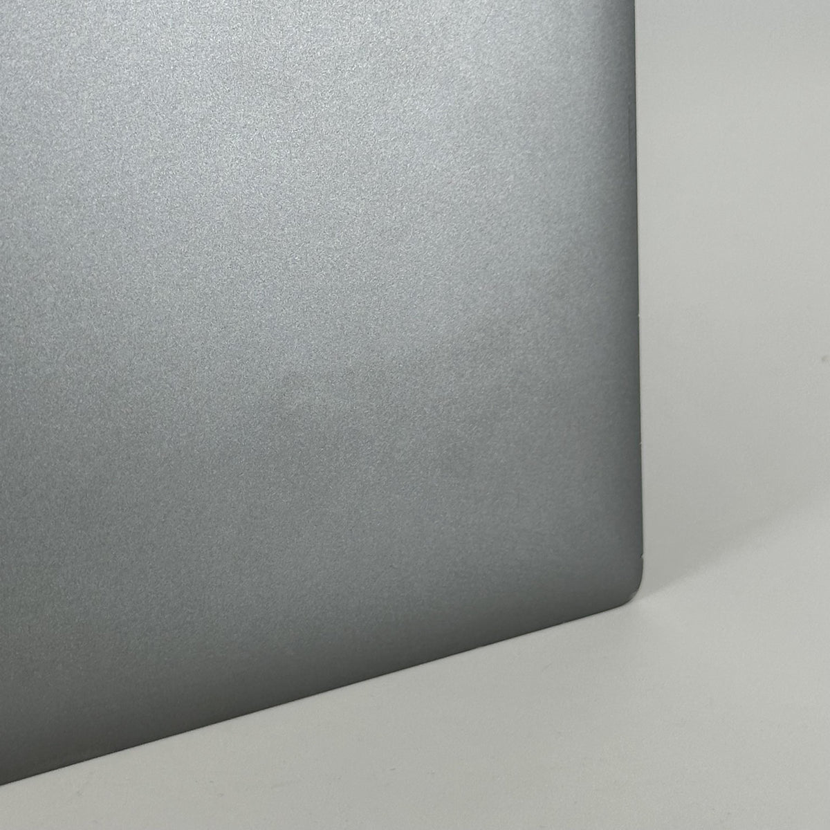 Dell Precision 5690 16 Gray 2.5 GHz Intel Core Ultra 9 64GB RAM 1TB Solid State Drive NVIDIA RTX 4000 Ada 12 GB - Image 5