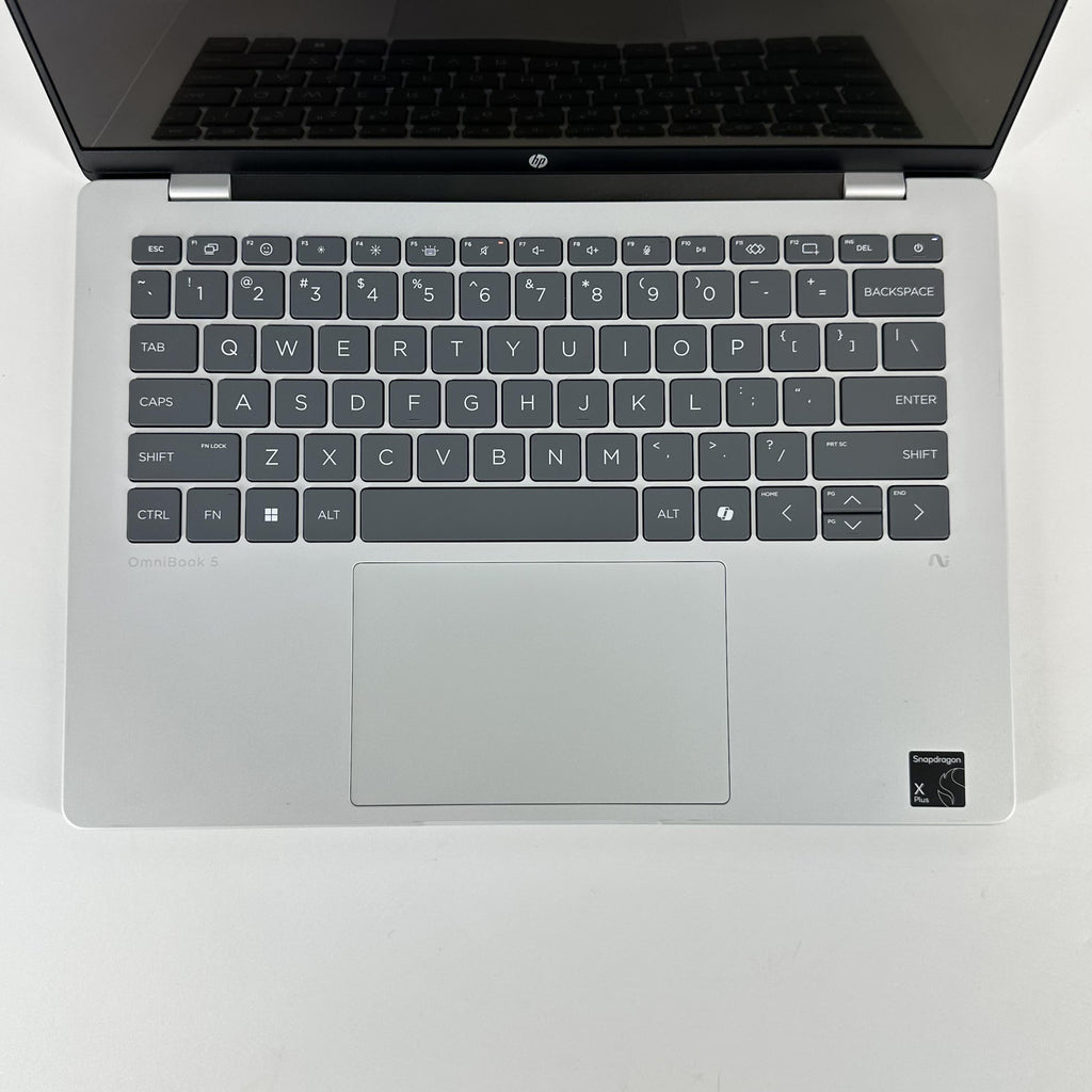 HP OmniBook 5 14 Glacier Silver 3.2 GHz Qualcomm Snapdragon X Plus 16GB RAM 1TB Solid State Drive - Image 2
