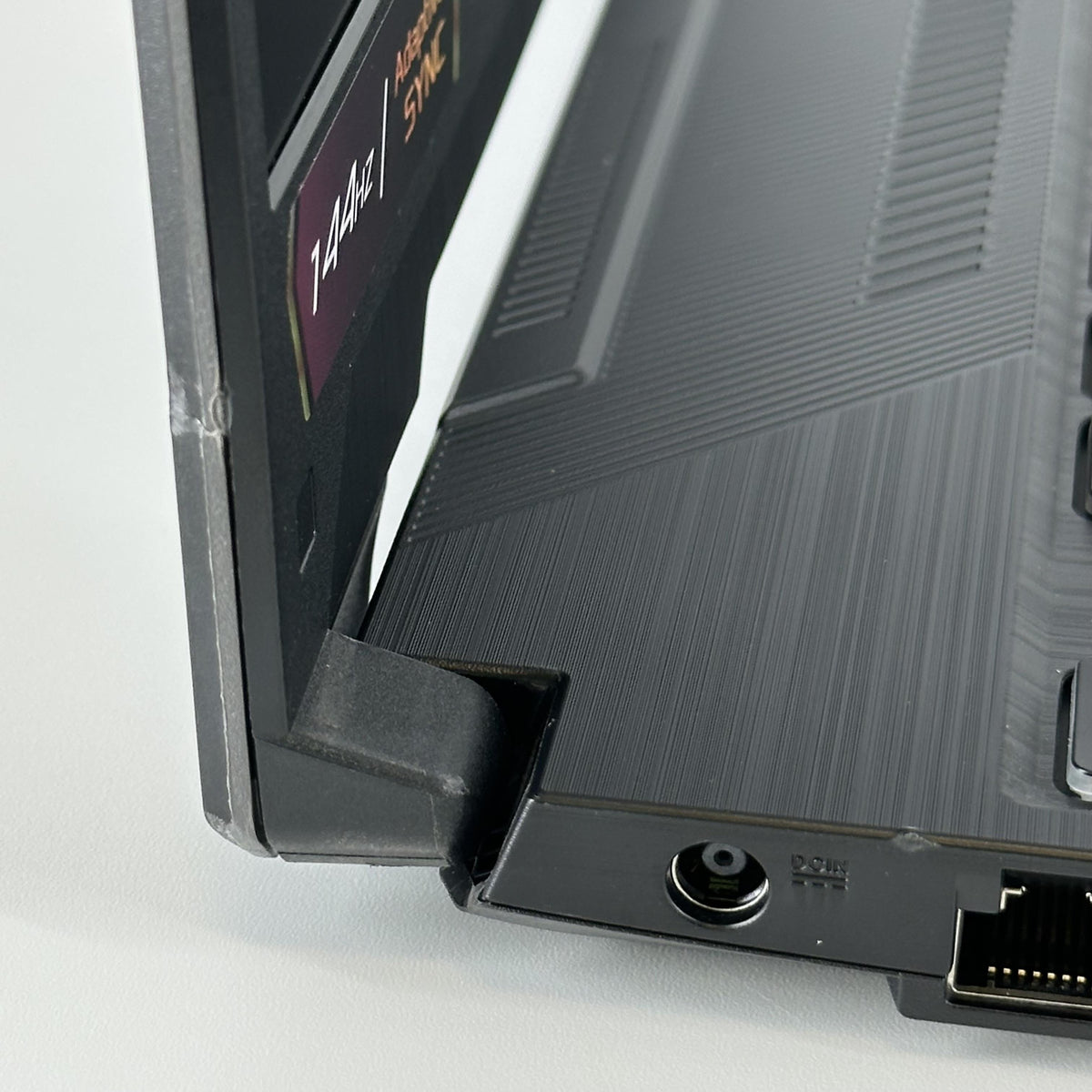 Asus TUF A15 15.6 Black 3.3 GHz AMD Ryzen 5 7535HS 8GB RAM 512GB Solid State Drive NVIDIA GeForce RTX 2050 4 GB - Image 10