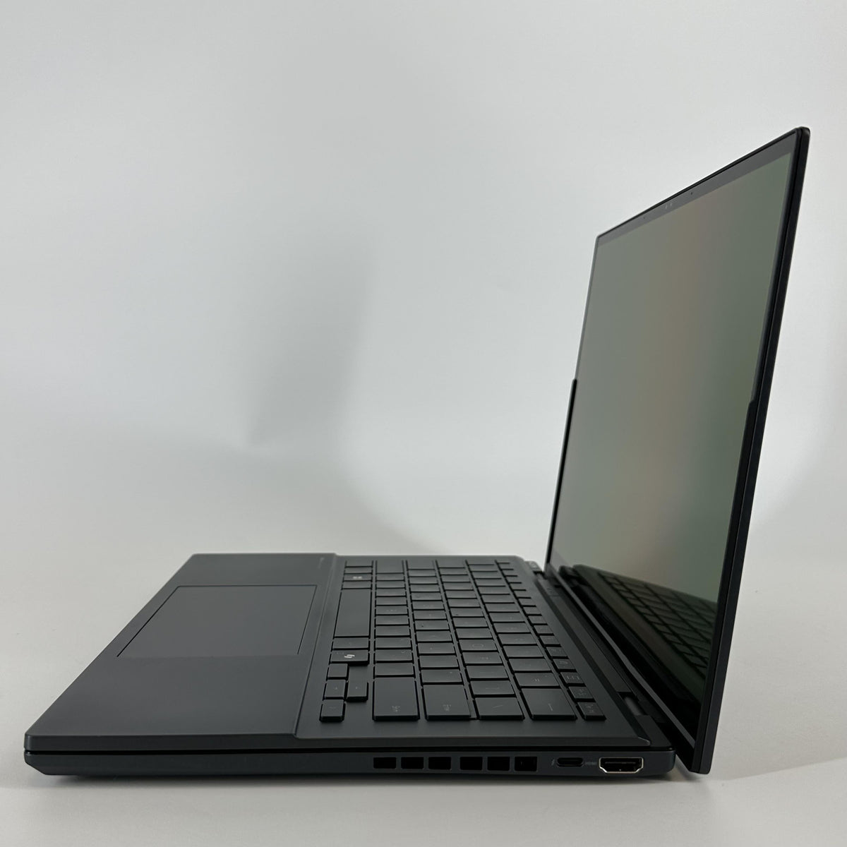 Asus Zenbook Duo 14 Gray 2.9 GHz Intel Core Ultra 9 Series 2 32GB RAM 2TB Solid State Drive - Image 8