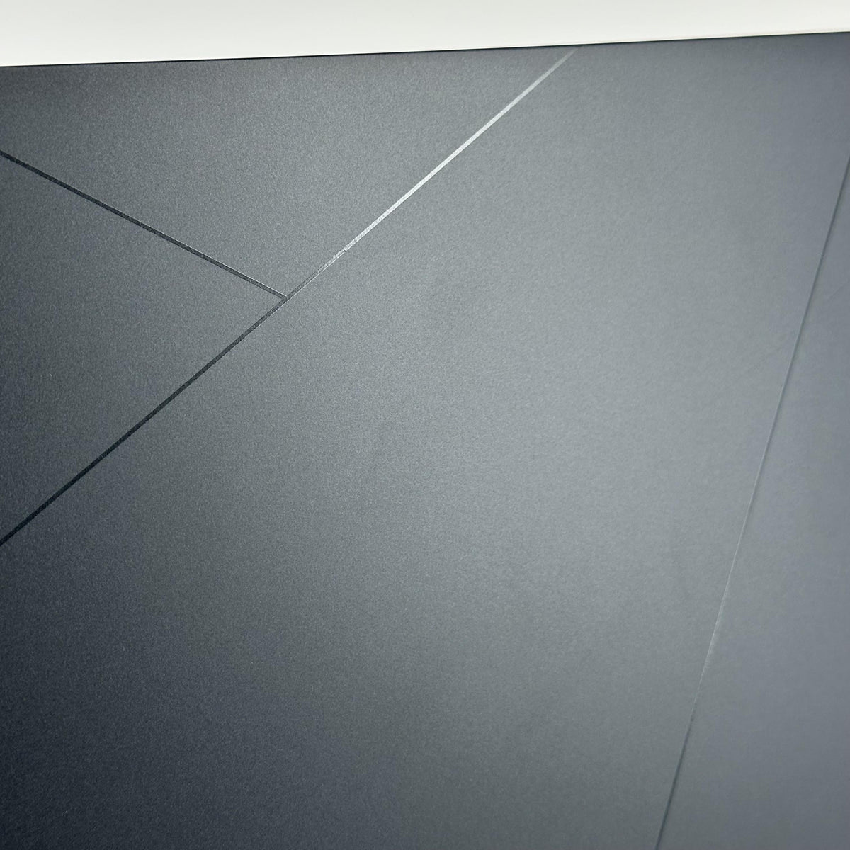Asus Zenbook Duo 14 Gray 2.9 GHz Intel Core Ultra 9 Series 2 32GB RAM 2TB Solid State Drive - Image 12