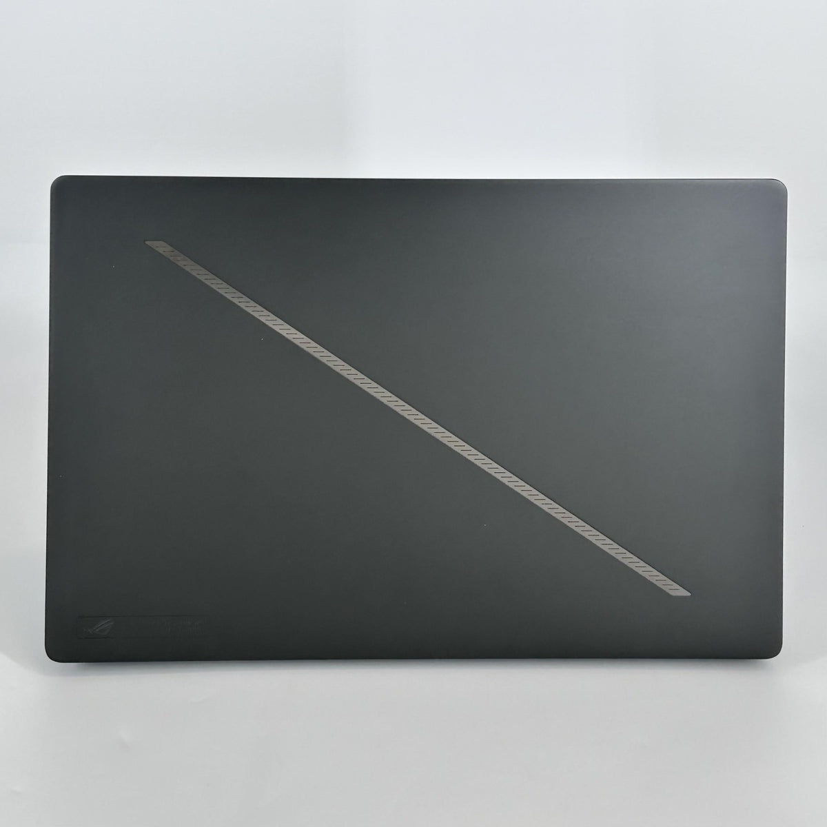 Asus ROG Zephyrus G16 GU605 16 Black 2.9 GHz Intel Core Ultra 9 Series 2 32GB RAM 2TB Solid State Drive NVIDIA - Image 10