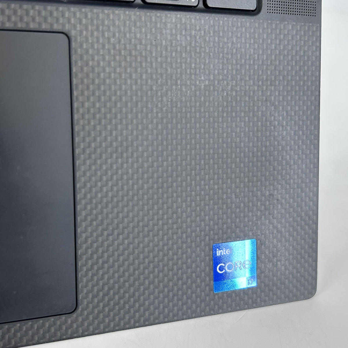Dell XPS 15 9510 Silver 2.3 GHz Intel Core i7 11th Gen. 16GB RAM 512GB Solid State Drive NVIDIA GeForce RTX 3050 4 - Image 12