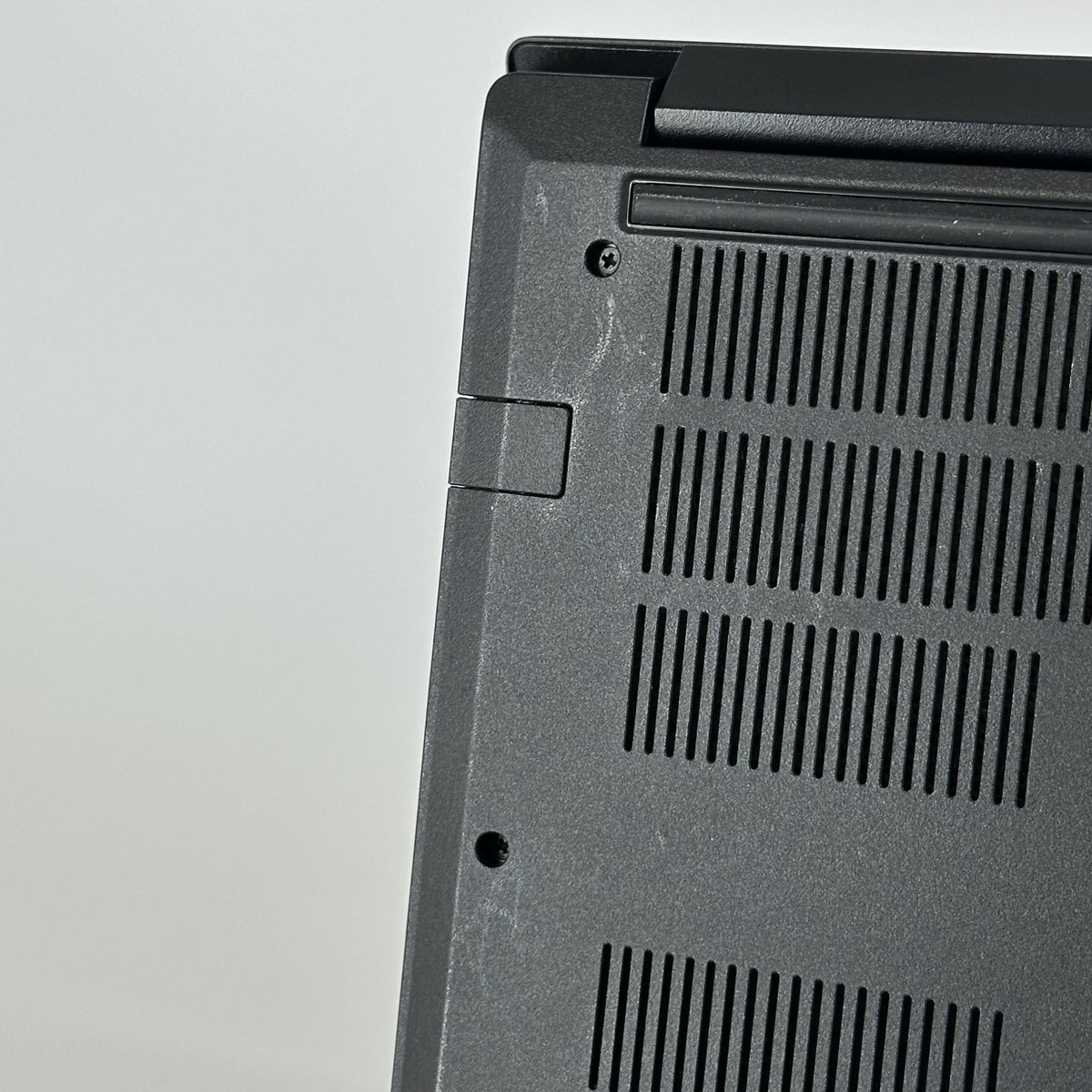 Lenovo ThinkPad T14 Gen 1 Black 1.6 GHz Intel Core i5 10th Gen. 8GB RAM 256GB Solid State Drive - Image 8