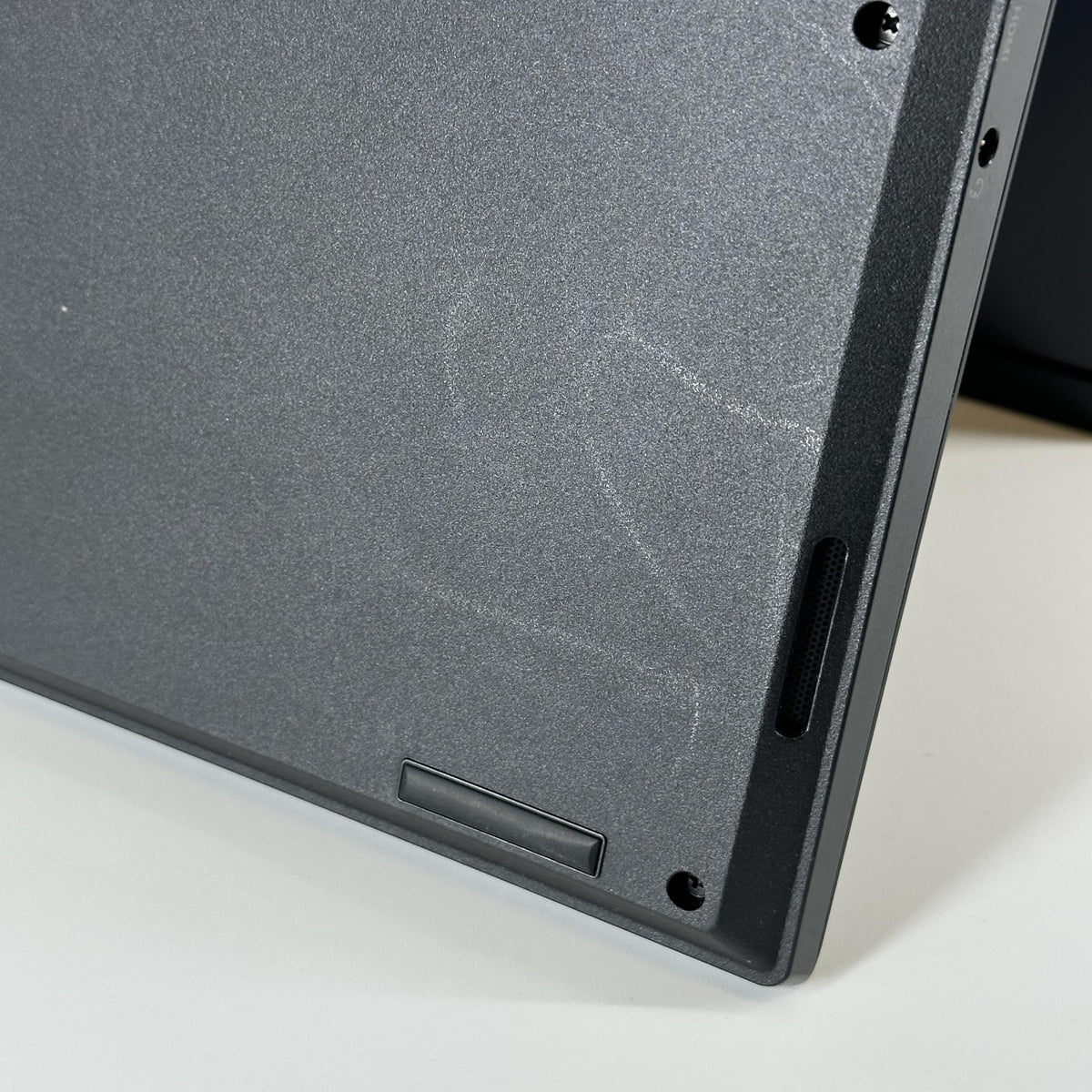 Lenovo ThinkPad T14 Gen 1 Black 1.6 GHz Intel Core i5 10th Gen. 8GB RAM 256GB Solid State Drive - Image 11