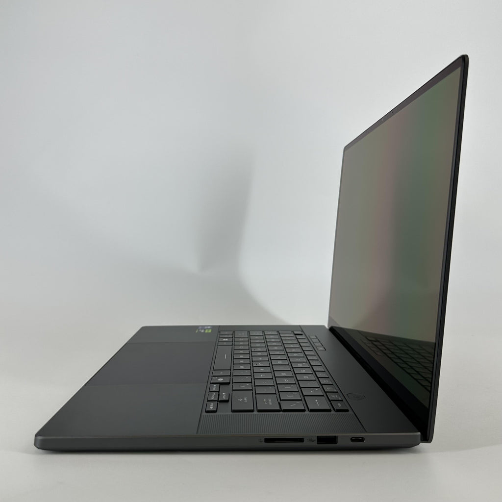 Asus ROG Zephyrus G16 GU605 16 Black 2.9 GHz Intel Core Ultra 9 Series 2 32GB RAM 2TB Solid State Drive NVIDIA - Image 14