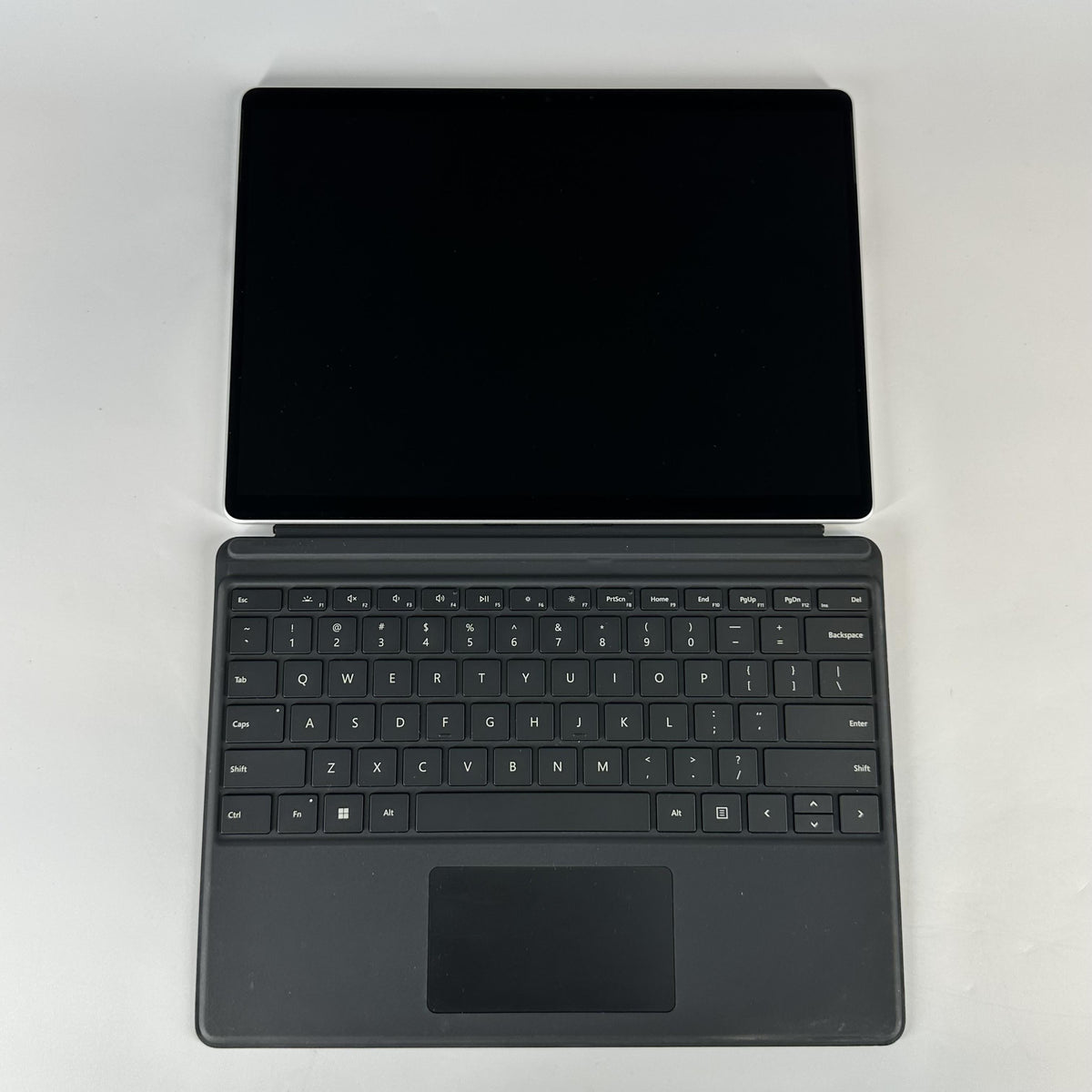 Microsoft Surface Pro 9 13 Platinum WiFi 2.7 GHz Intel Core i7 12th Gen. 16GB RAM 512GB Solid State Drive