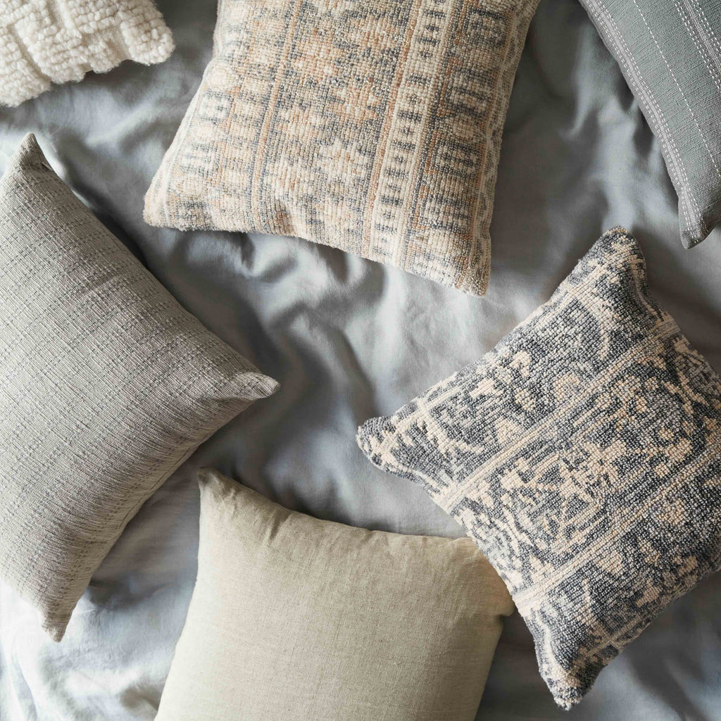 Jhara Pillow - Image 6