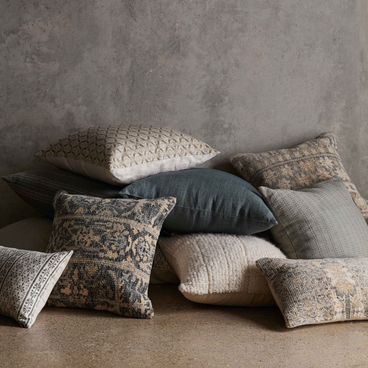 Krisha Hand-Knotted Lumbar Pillow - Image 7