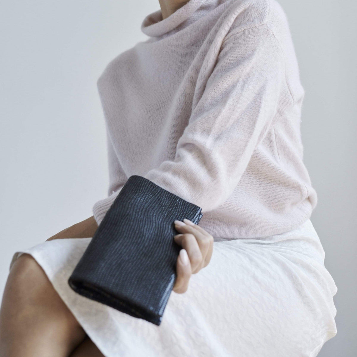 Eloise Leather Wallet - Image 28