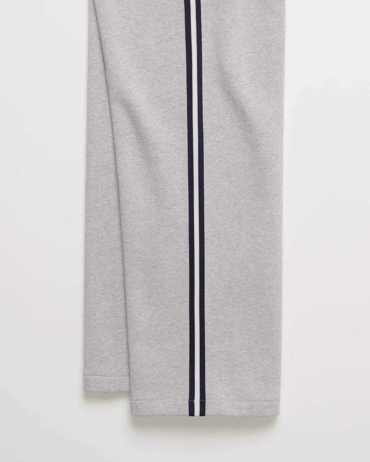 Yankees Stripe Fleece Straight Sweatpant - Image 3