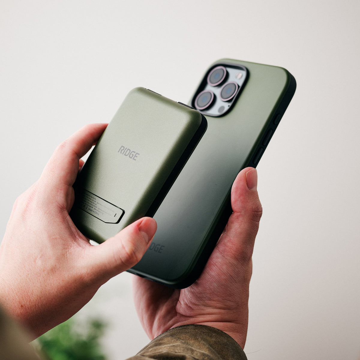 Magnetic Power Bank Bundle (3-Pack) - Matte Olive - Image 7