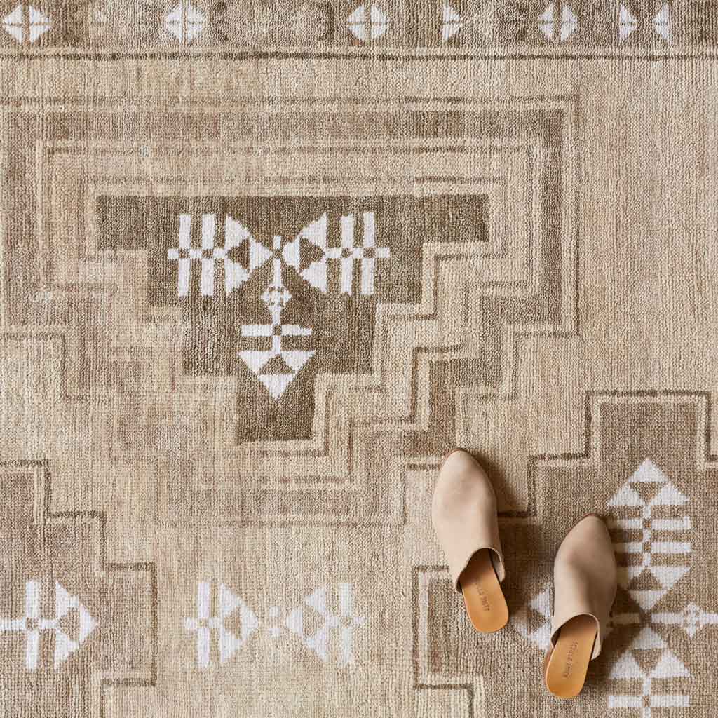 Mihir Hand-Knotted Area Rug - Image 2