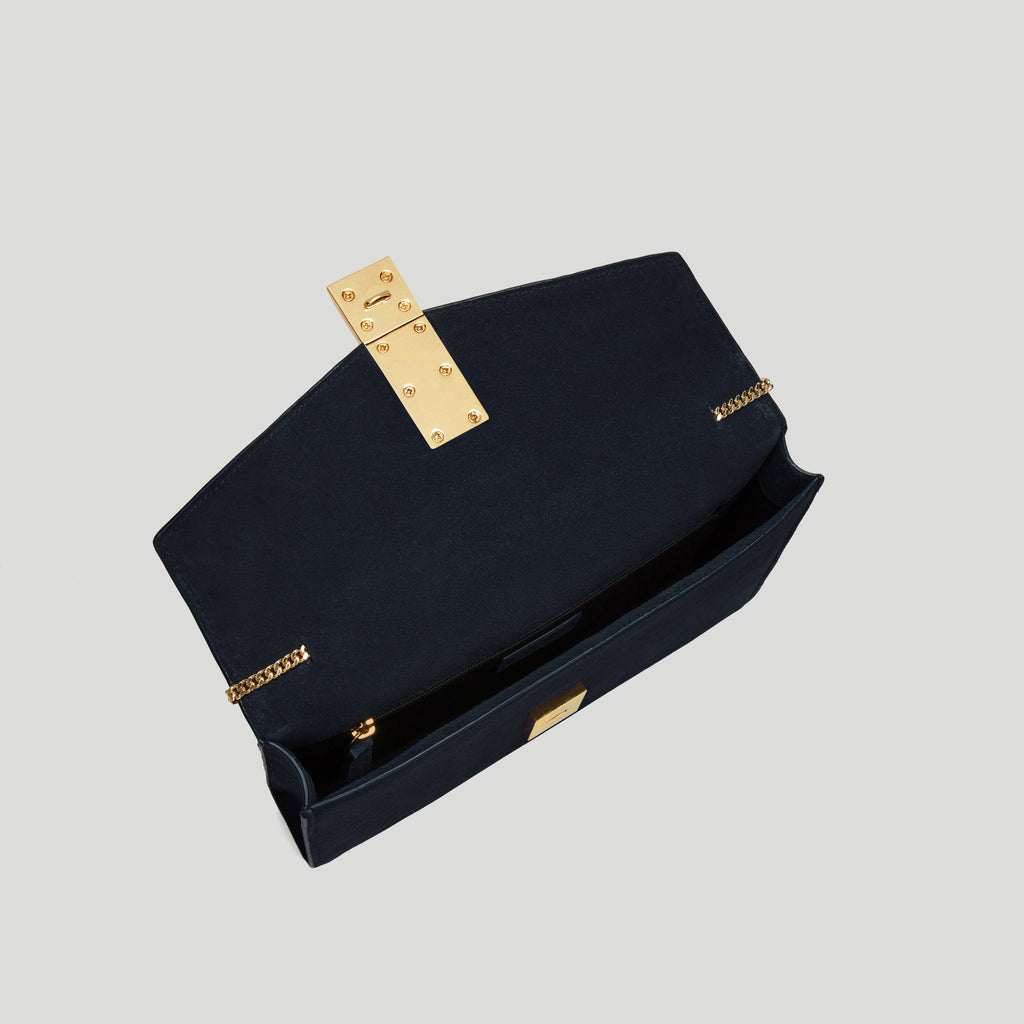 The Vancouver Clutch - Image 3