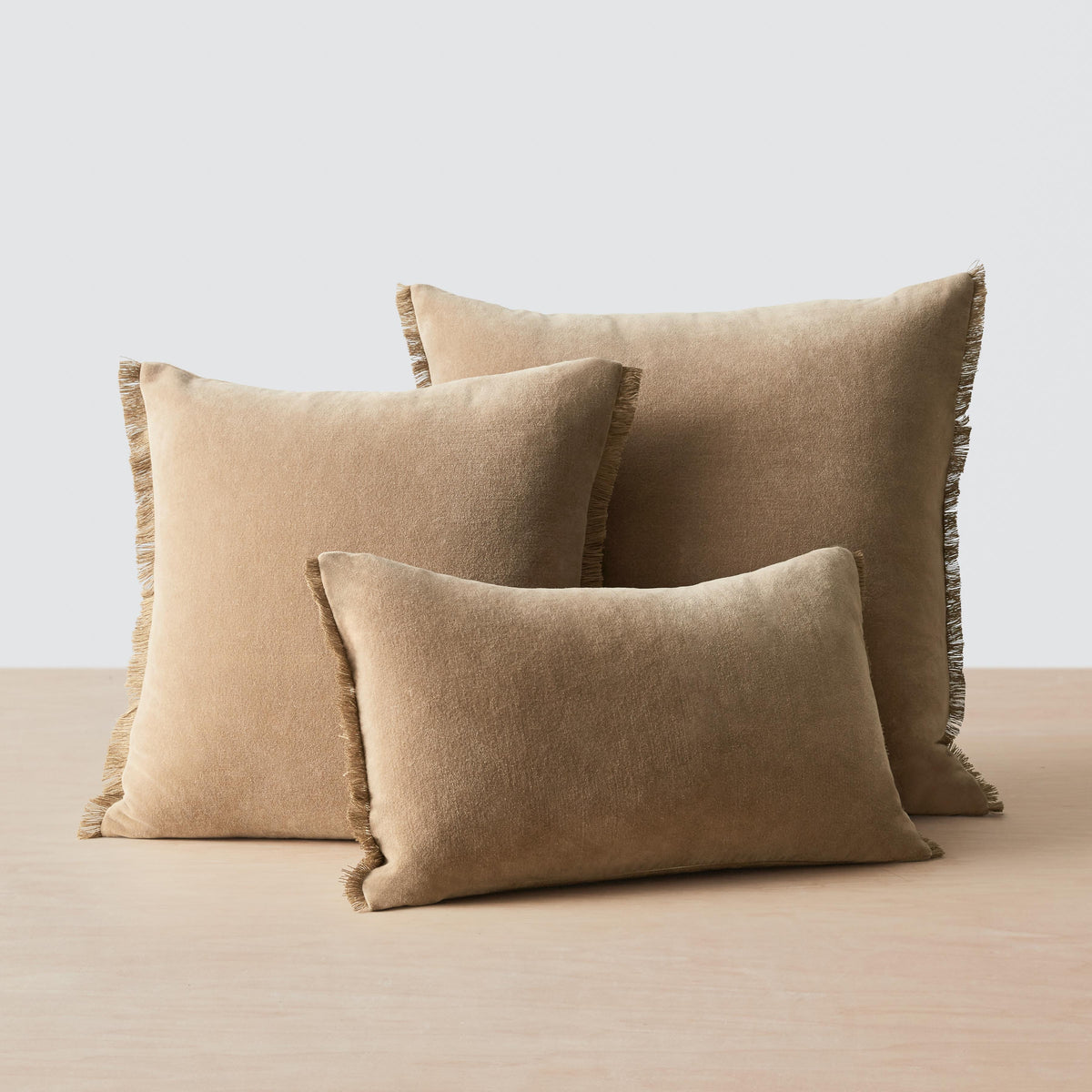 Naveta Velvet Pillow - Image 43