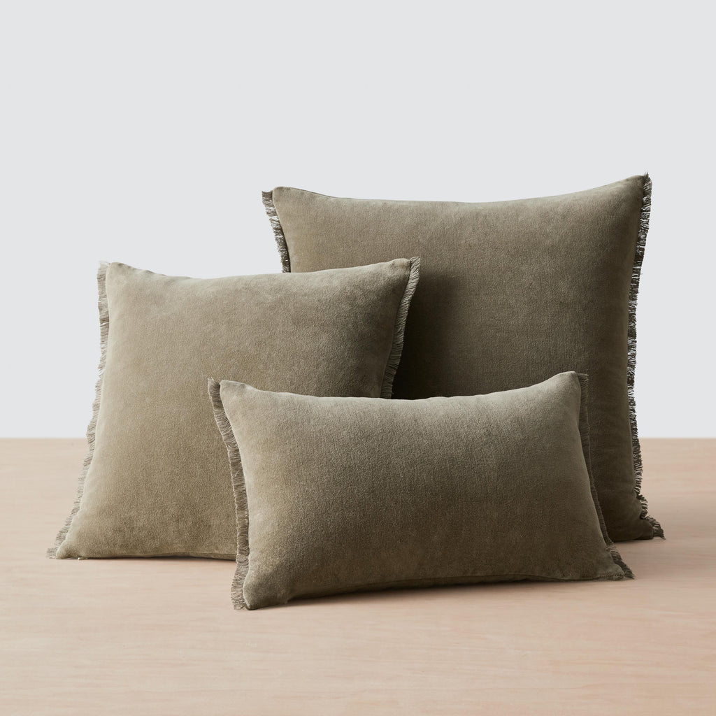 Naveta Velvet Pillow - Image 10