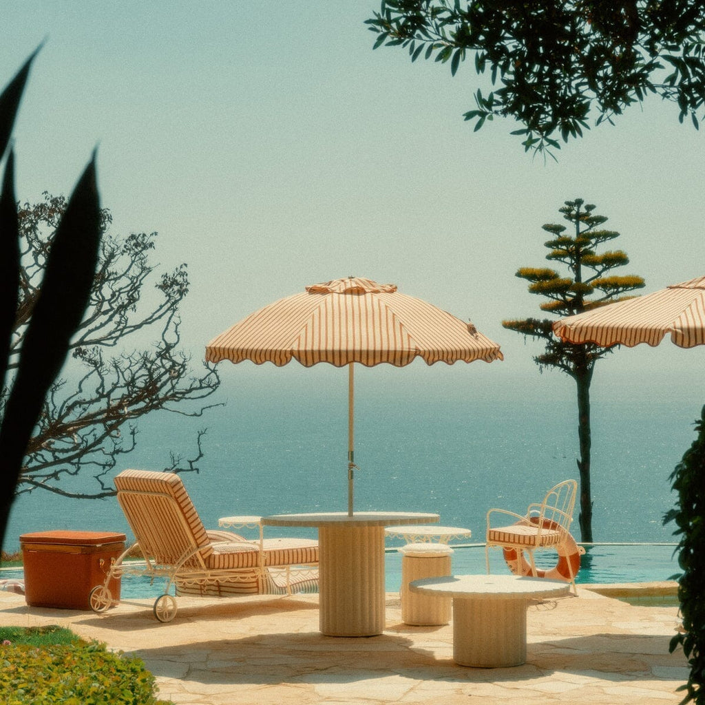 The Daisy Dining Table - Image 10