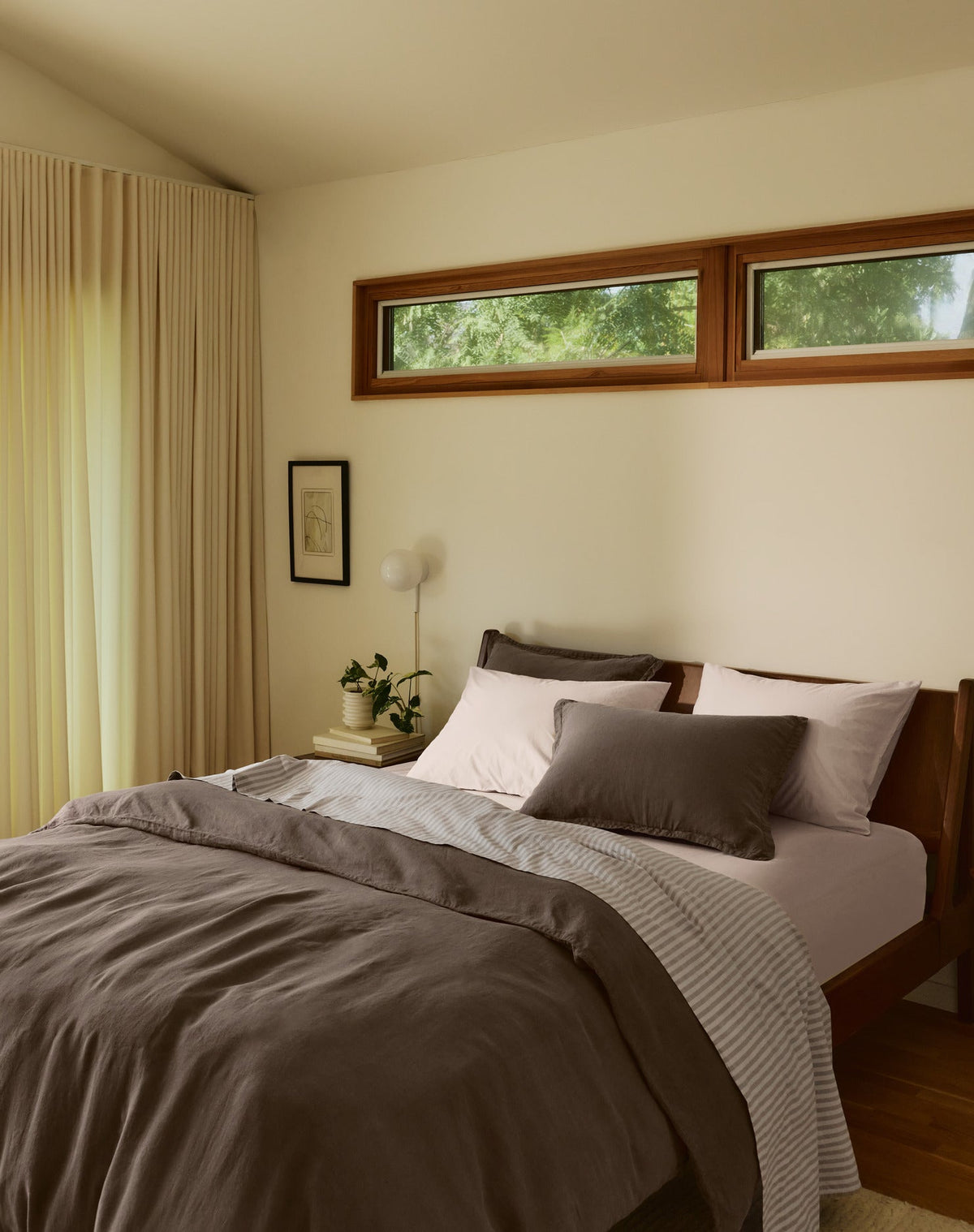 Brushed Cotton Fitted Sheet (Blush) - Image 4