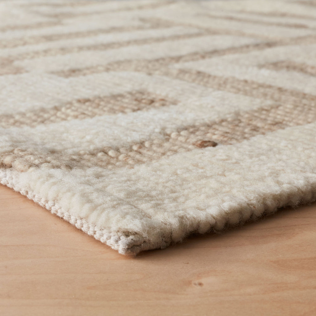 Rabani Wool Area Rug - Image 4