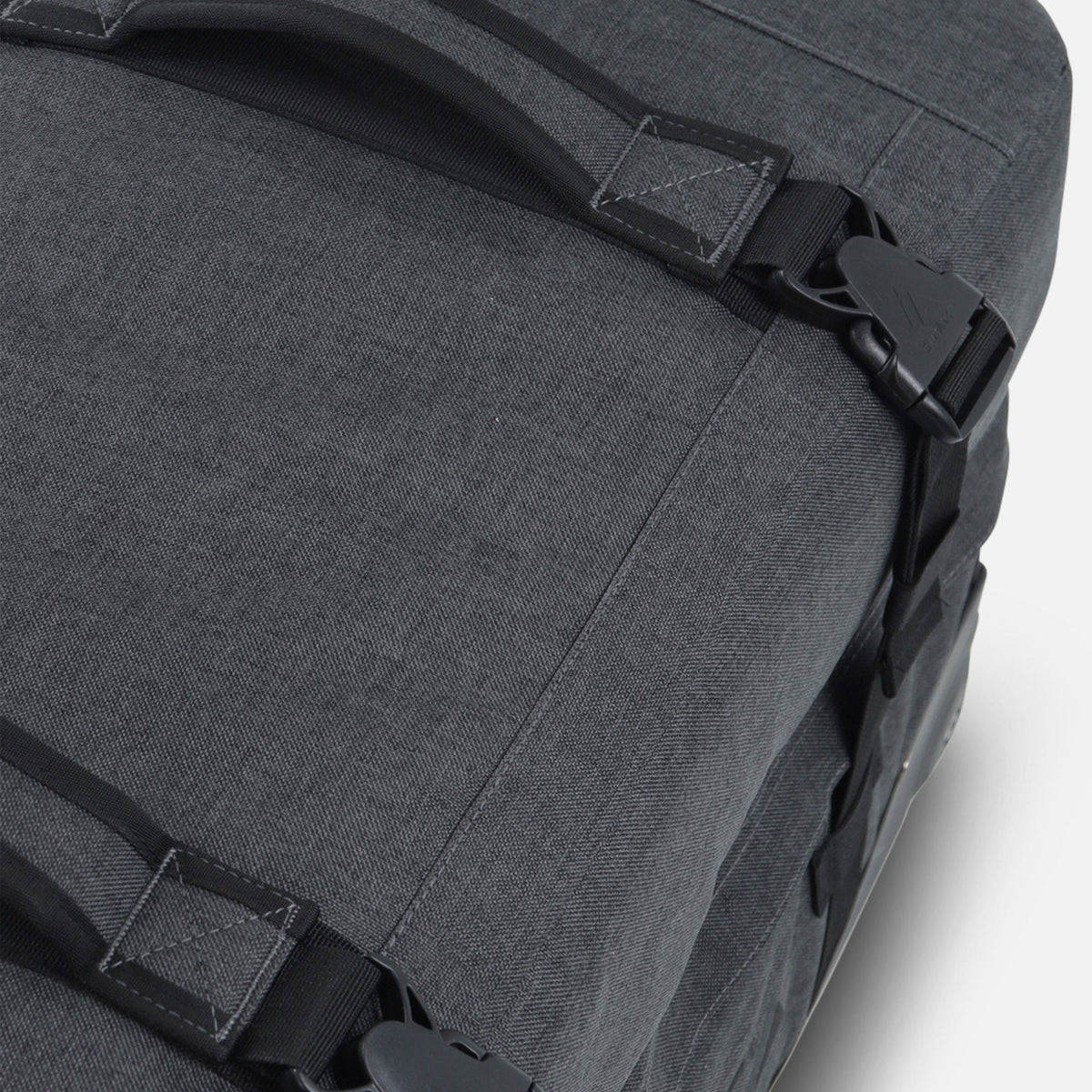 Surfanic Maxim 3.0 70L Roller Bag - Grey Marl - Image 15