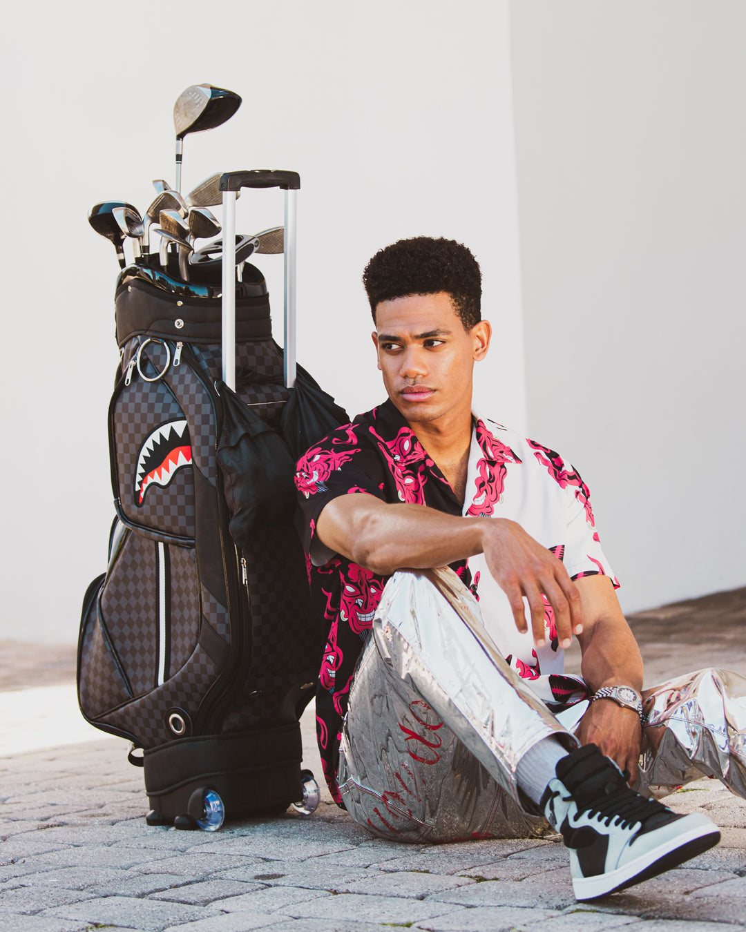 Henny Aiir to the Throne Pro Golf Bag - Image 25
