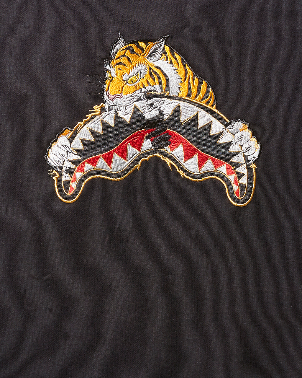 Youth Tiger Black Crew - Image 7