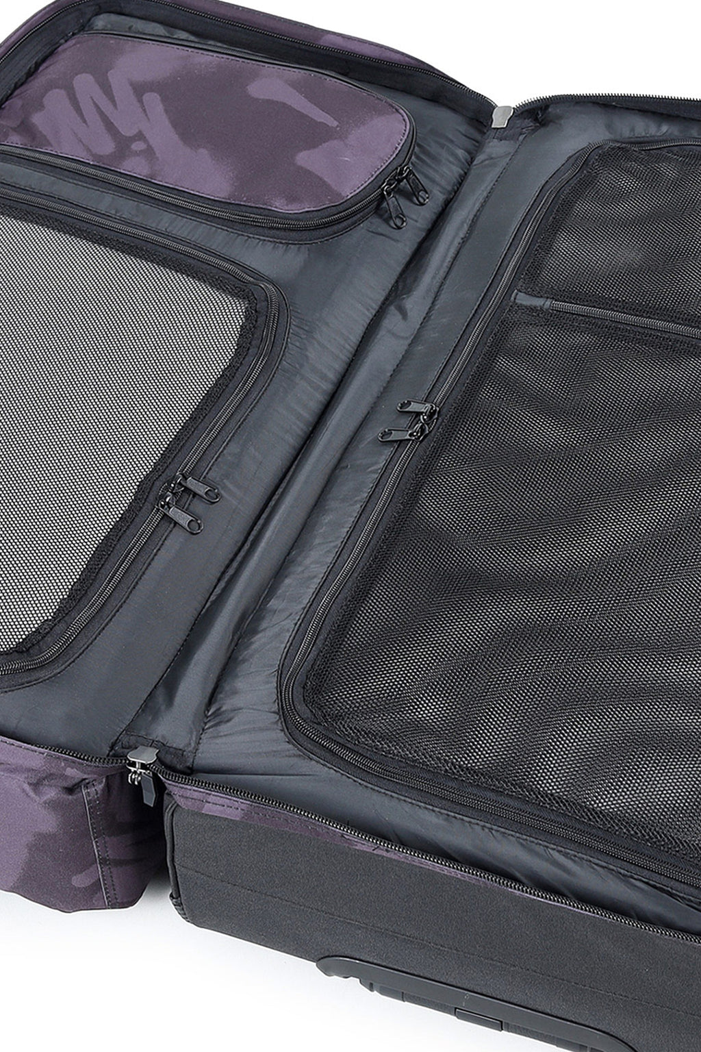 Surfanic Maxim 3.0 120L Roller Bag - Black Vandal - Image 16