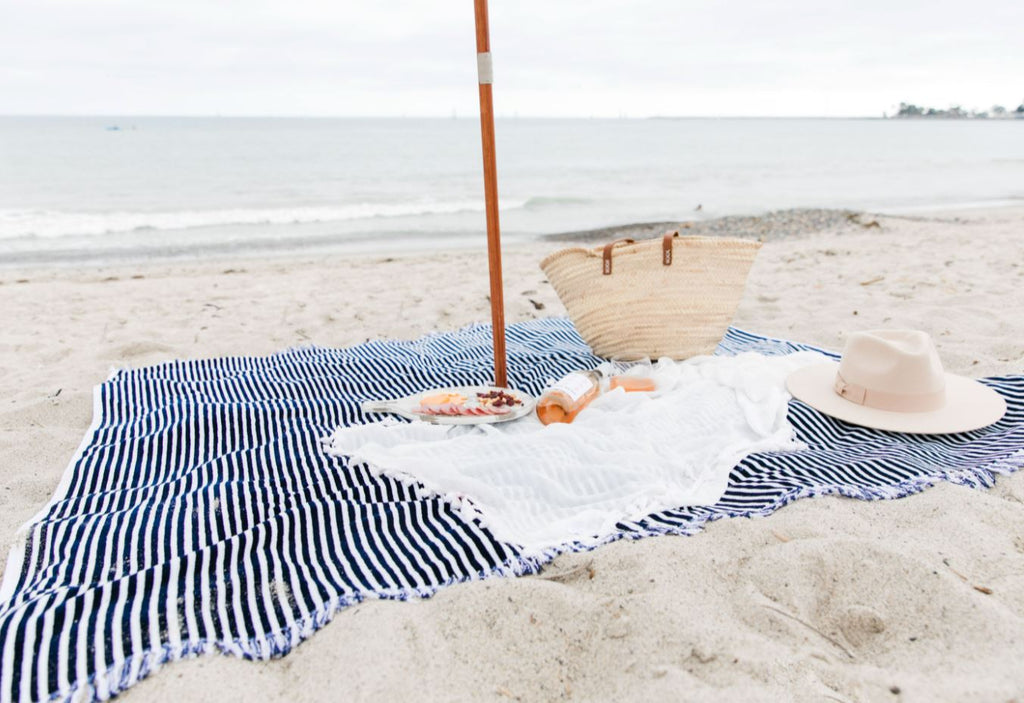 The Beach Blanket - Image 8