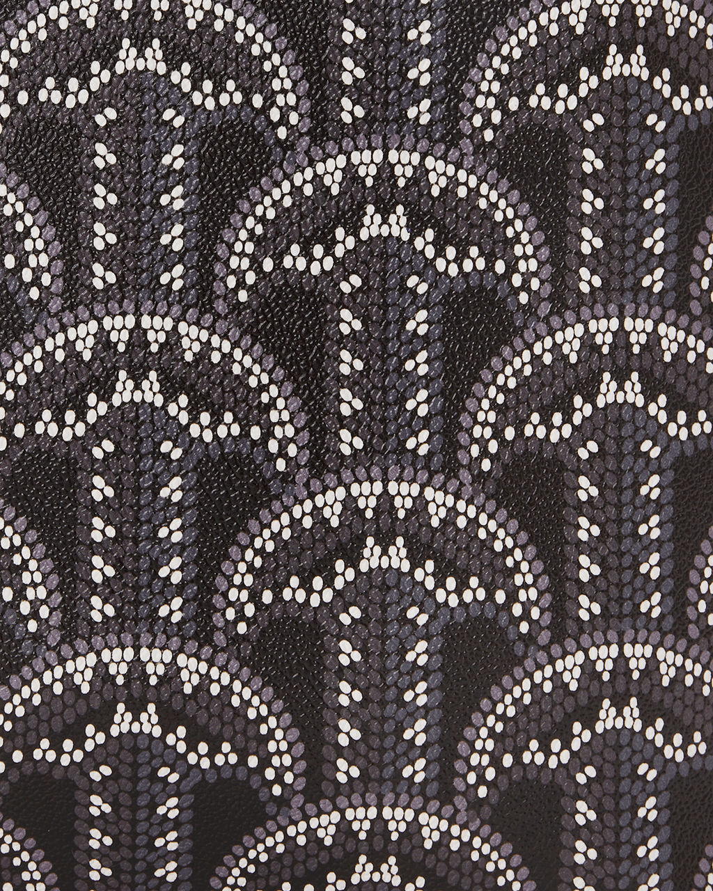 Illuchains Tote - Image 10