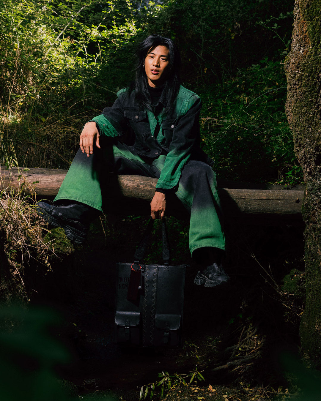 World Explorer Entrepreneur Cargo Tote - Image 2