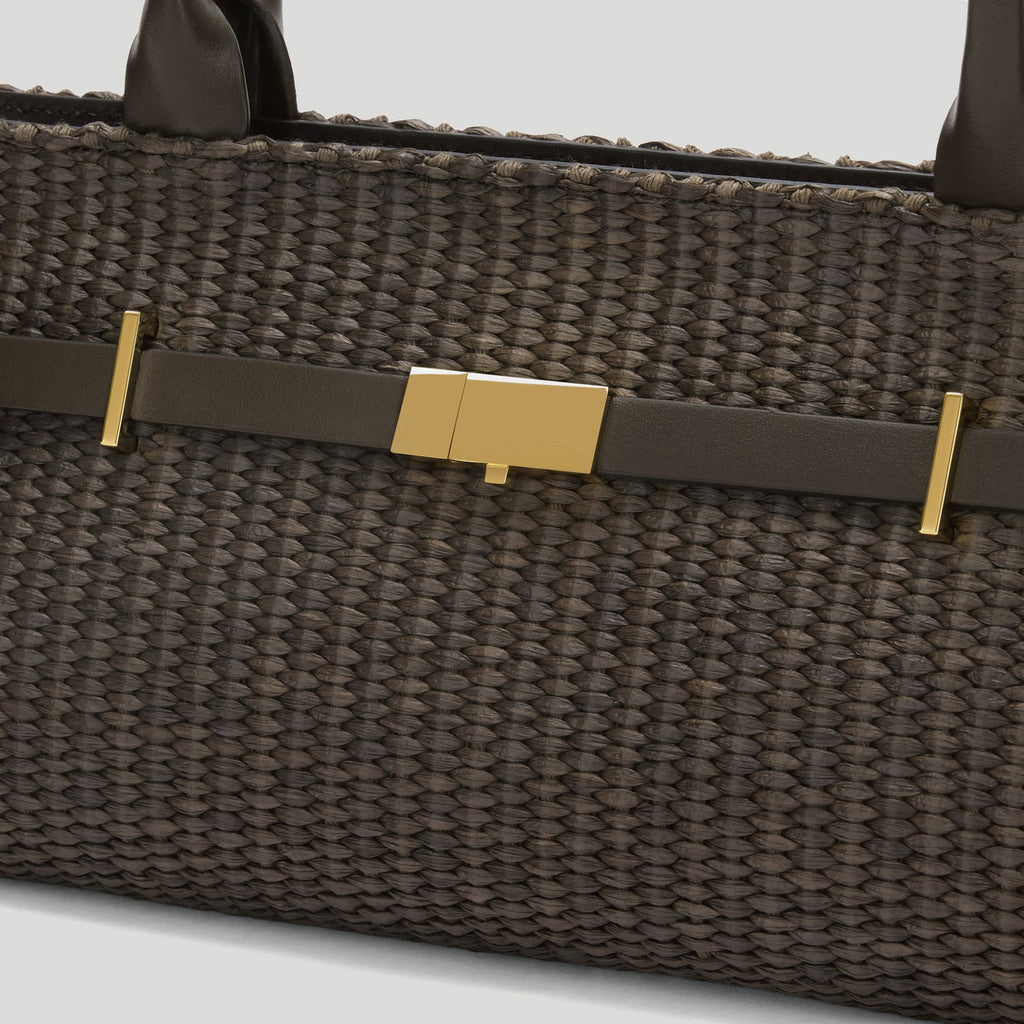 The New York Shoulder - Image 3