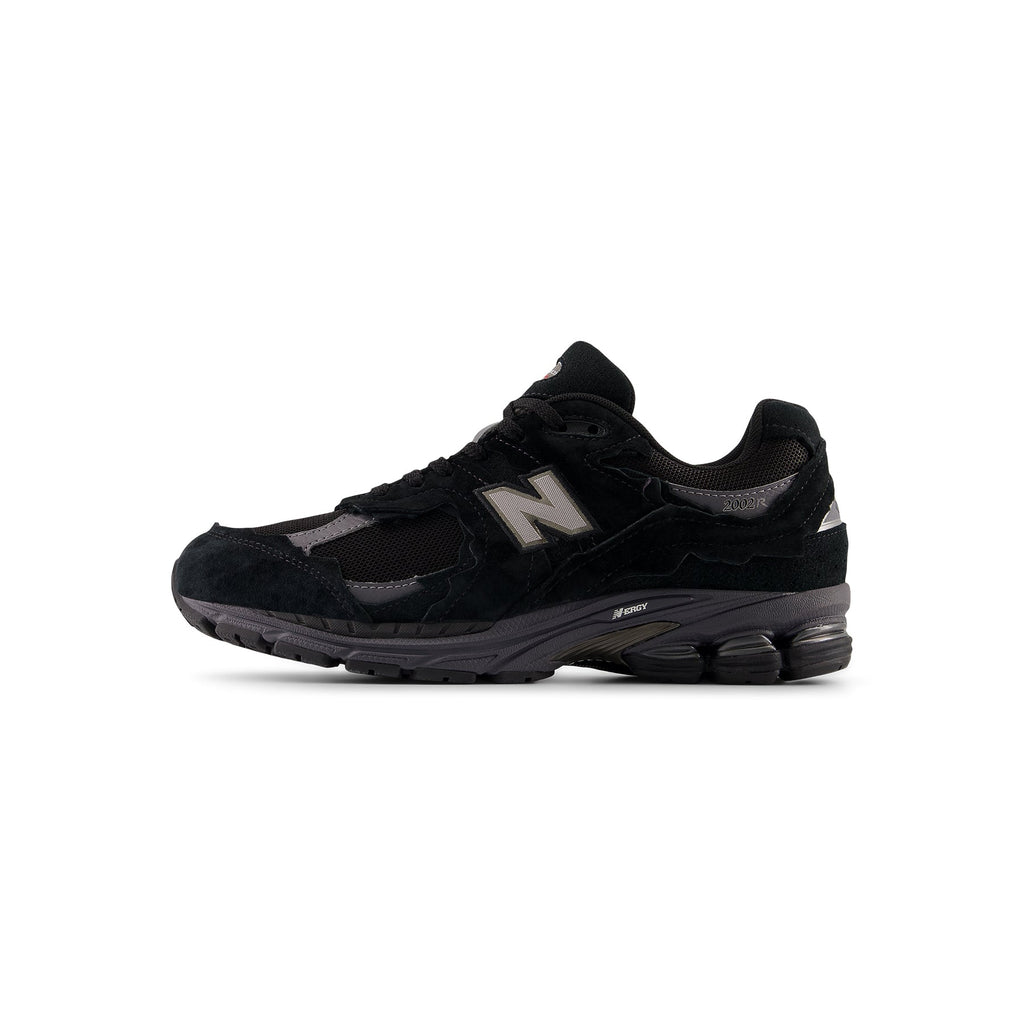 New Balance 2002R Gore-Tex (Black/Magnet) - Image 2