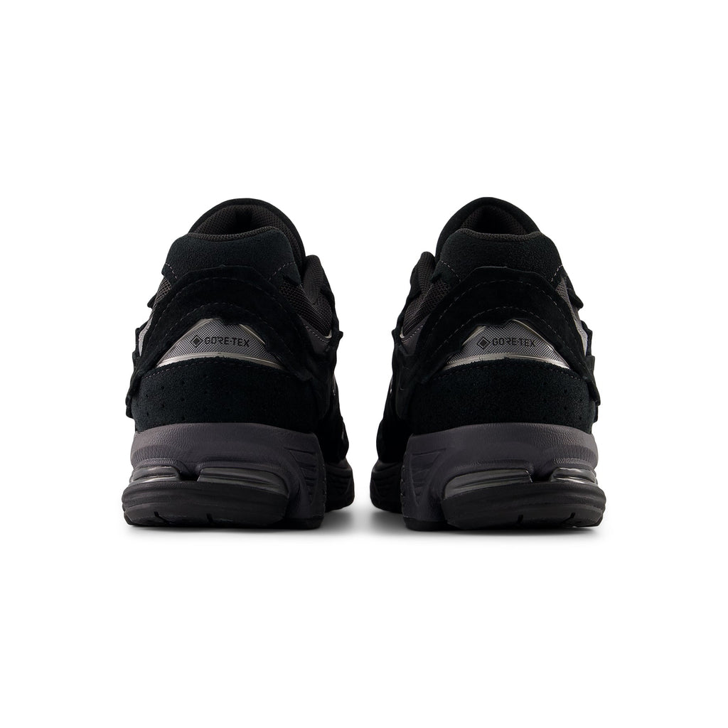 New Balance 2002R Gore-Tex (Black/Magnet) - Image 4