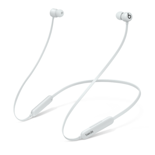 MacBook Air M2 15" - Student Pack - Image 4