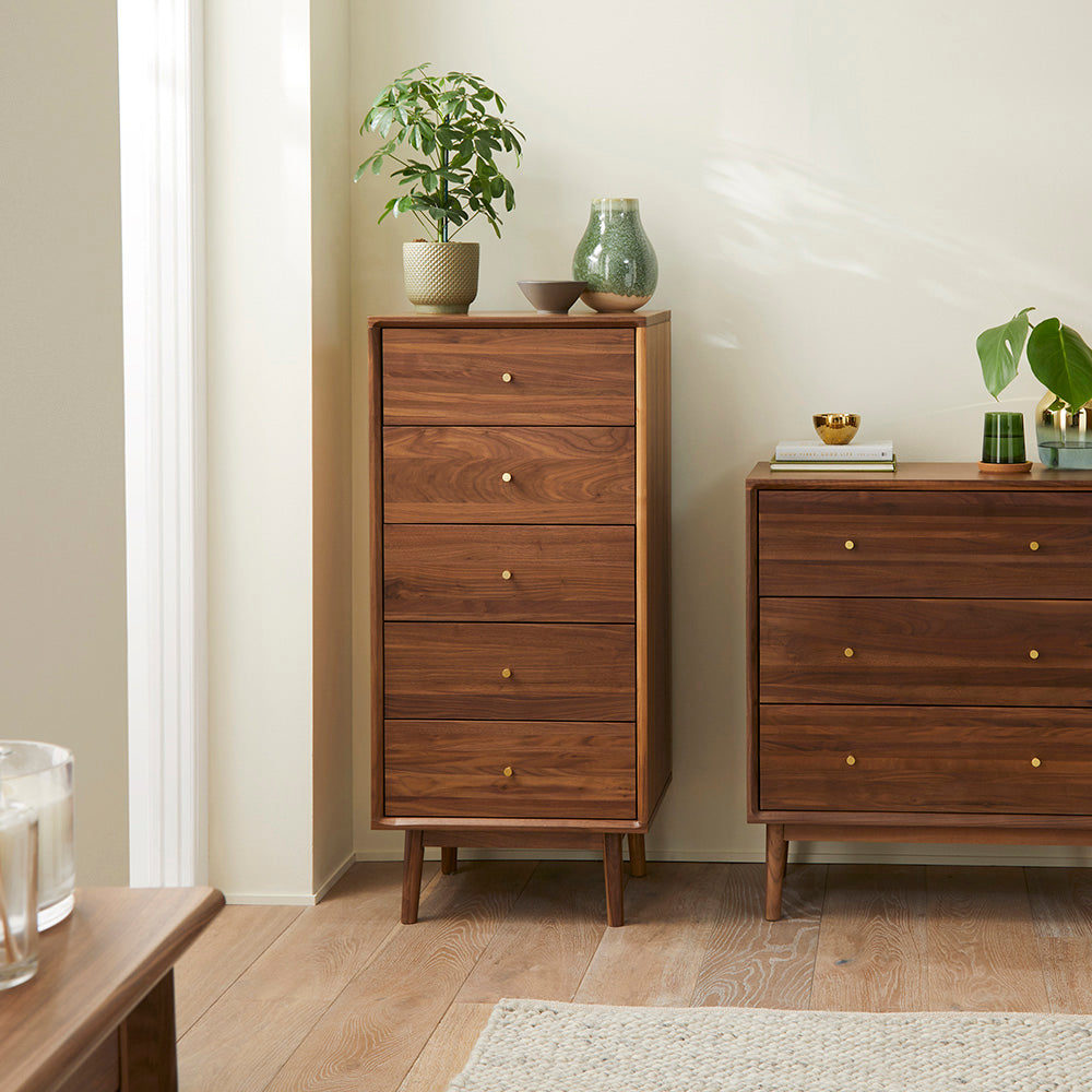 Wright Walnut Chest of 3 Drawers - Image 9