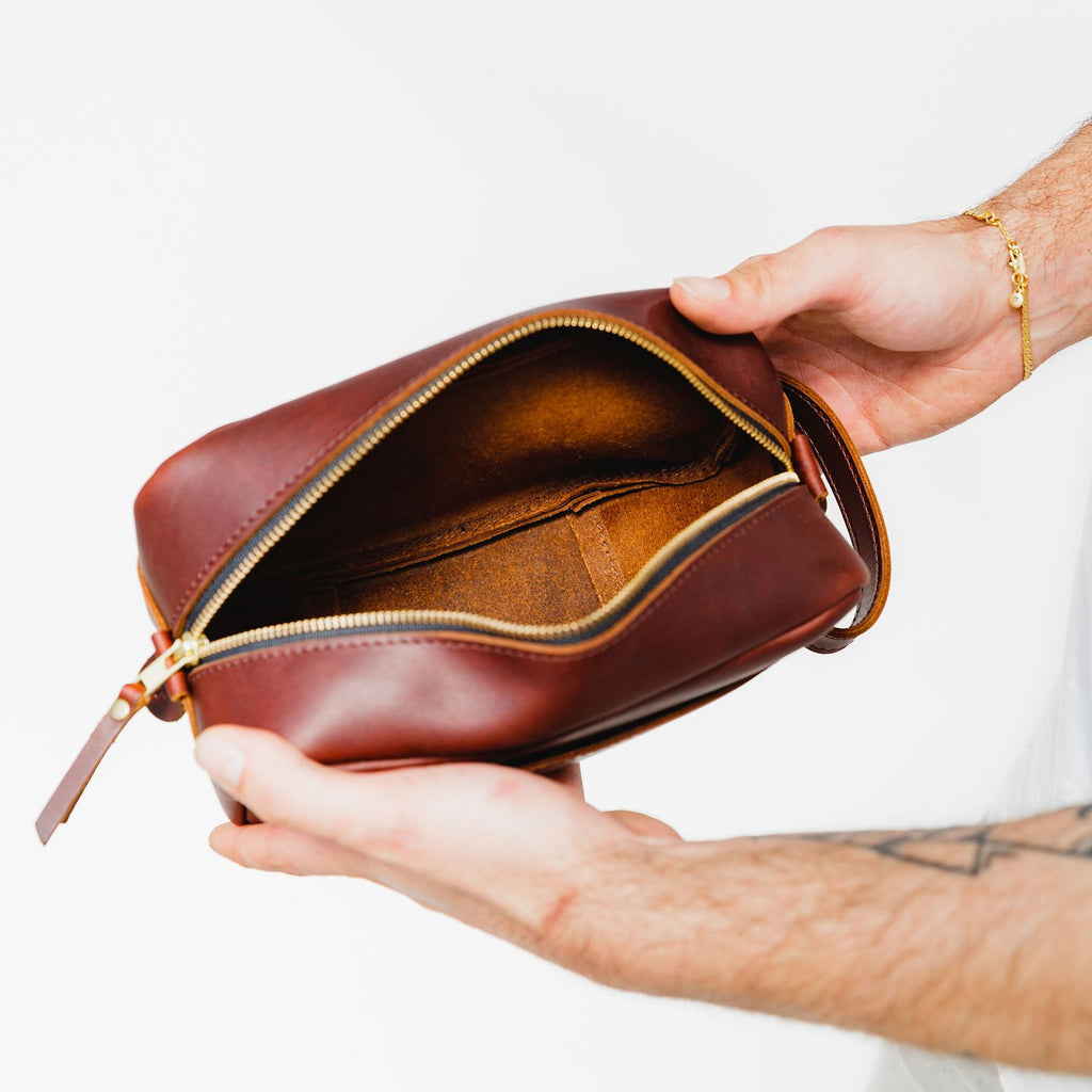 Almost Perfect' Deluxe Dopp Kit - Image 21