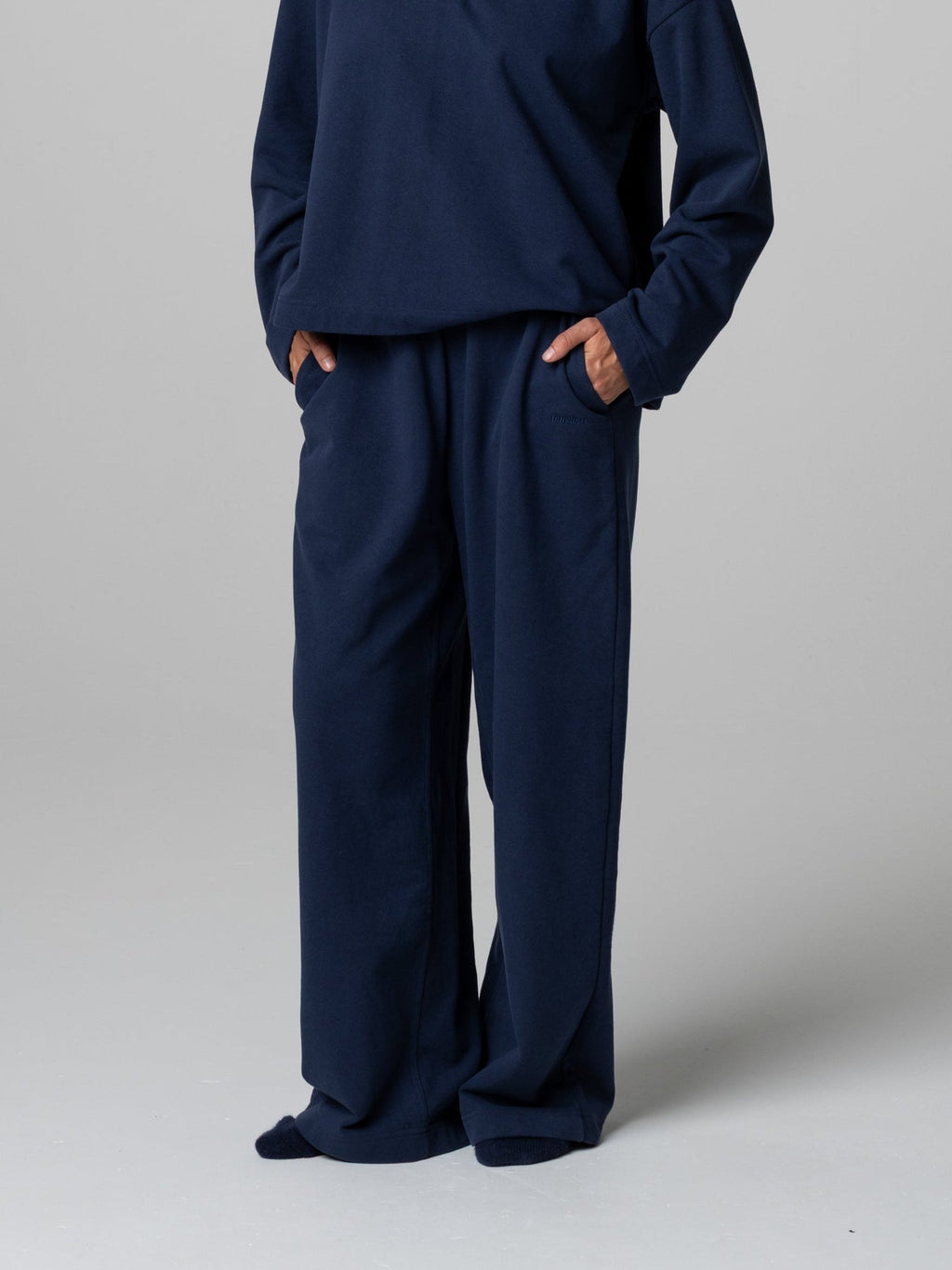 Women's Sanderling Smock Sweatshirt - Image 4