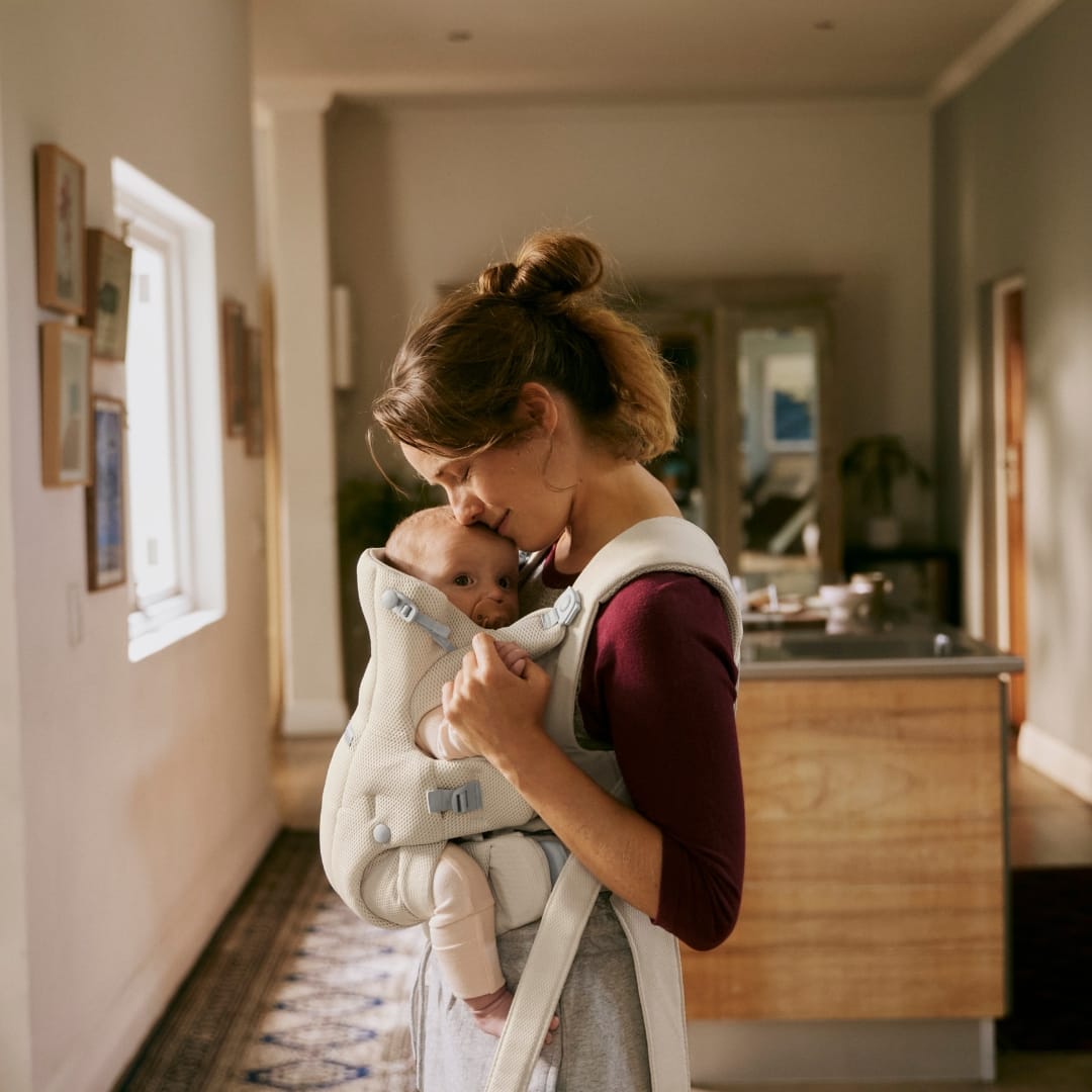 BabyBjörn Baby Carrier Hold - Mesh, Cream - Image 6